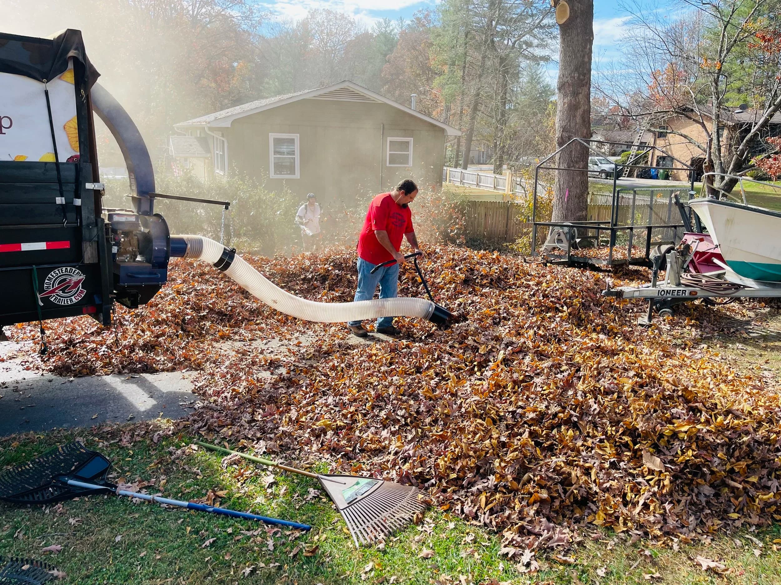 Leaf Removal in Simi Valley